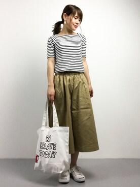 「Keith Haring（キース・ヘリング）のアイテム」を使った、natsumiさん（レディース・160cm）の夏コーディネート