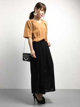 「大ぶりアクセサリー」｜「アイテム（トップス）」を使った、natsumiさん（レディース・160cm）の夏コーディネート