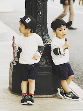 「petit main（プティマイン）のアイテム（帽子、ブラック系）」を使った、Y☻H  さん（キッズ・110cm）の春コーディネート