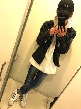 「H&M DIVIDED（エイチアンドエム　ディヴァイデッド）のアイテム（ライダースジャケット）」を使った、Re:yuukiさん（メンズ・172cm）の冬コーディネート