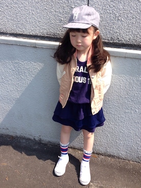 「GO TO HOLLYWOOD（ゴートゥーハリウッド）のアイテム（スタジャン）」を使った、yurarinさん（キッズ・110cm）の春コーディネート