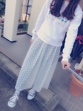 「PAR ICI」｜「アイテム（スウェット）」を使った、かなこさん（レディース・162cm）の春コーディネート