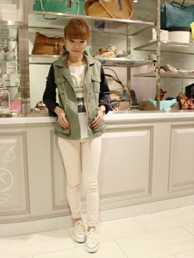 イエナスローブ町田　スタッフ2さん（レディース・162cm）の春コーディネート