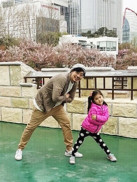 「SERIES（シリーズ）のアイテム」を使った、전지훈さん（メンズ・187cm）の春コーディネート