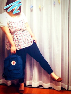 「GAP（ギャップ）のアイテム（デニムパンツ、ブルー系）」を使った、mcnskさん（レディース・162cm）の夏コーディネート