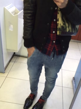 「UNITED ARROWS（ユナイテッドアローズ）のアイテム（スタジャン）」を使った、まるまるさん（メンズ・173cm）の秋コーディネート