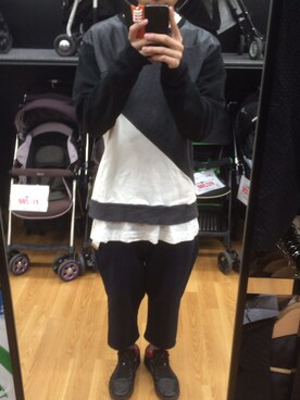 「クロップドパンツ」｜まるまるさん（メンズ・173cm）の春コーディネート