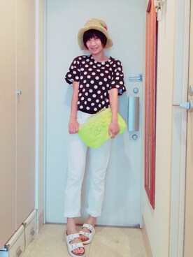 「チチカカ」｜「アイテム（クラッチバッグ）」を使った、ナオさん（レディース・162cm）の夏コーディネート