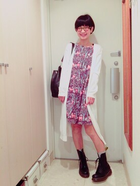 「atmos/atmos girls（アトモスアトモスガール）のDr.Martens 1490 10HOLE BOOTS [ドクターマーチン 1490 10ホール　ブーツ]（ブーツ）」を使った、ナオさん（レディース・162cm）の秋コーディネート