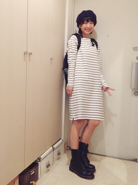 「atmos/atmos girls（アトモスアトモスガール）のDr.Martens 1490 10HOLE BOOTS [ドクターマーチン 1490 10ホール　ブーツ]（ブーツ）」を使った、ナオさん（レディース・162cm）の秋コーディネート