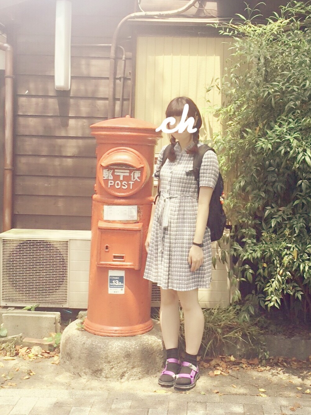「古着、ワンピース、flower、teva、HELLY HANSEN、鎌倉、親友」｜「flowerのアイテム（ワンピース、ブルー系）」を使った、Cさん（レディース・164cm）の秋コーディネートの1枚目の写真