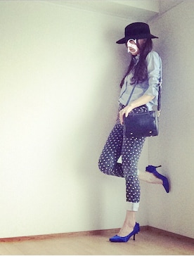 「青シャツ」｜S *•.●❃さん（レディース・167cm）の冬コーディネート