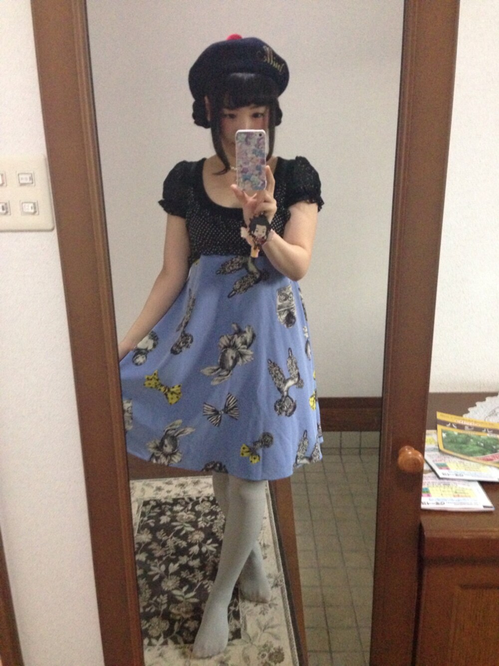 「Emily Temple cuteのアイテム（ワンピース、ブルー系）」を使った、まなてぃえんぬさん（レディース・153cm）の秋コーディネートの1枚目の写真