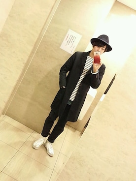 「バスクシャツ」｜「アイテム（チェスターコート）」を使った、tamaさん（メンズ・170cm）の冬コーディネート