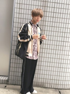「M.Y.O.B（エム.ワイ.オー.ビー）のアイテム（パンツ）」を使った、れい なかやま。さん（メンズ・165cm）の冬コーディネート