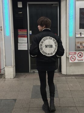 「M.Y.O.B（エム.ワイ.オー.ビー）のアイテム（ナイロンジャケット）」を使った、れい なかやま。さん（メンズ・165cm）の冬コーディネート