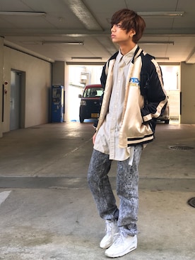 「アイテム（その他アウター、ゴールド系）」を使った、れい なかやま。さん（メンズ・165cm）の春コーディネート