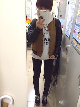 「アイテム（スタジャン、ブラウン系）」を使った、ユキさん（レディース・158cm）の冬コーディネート