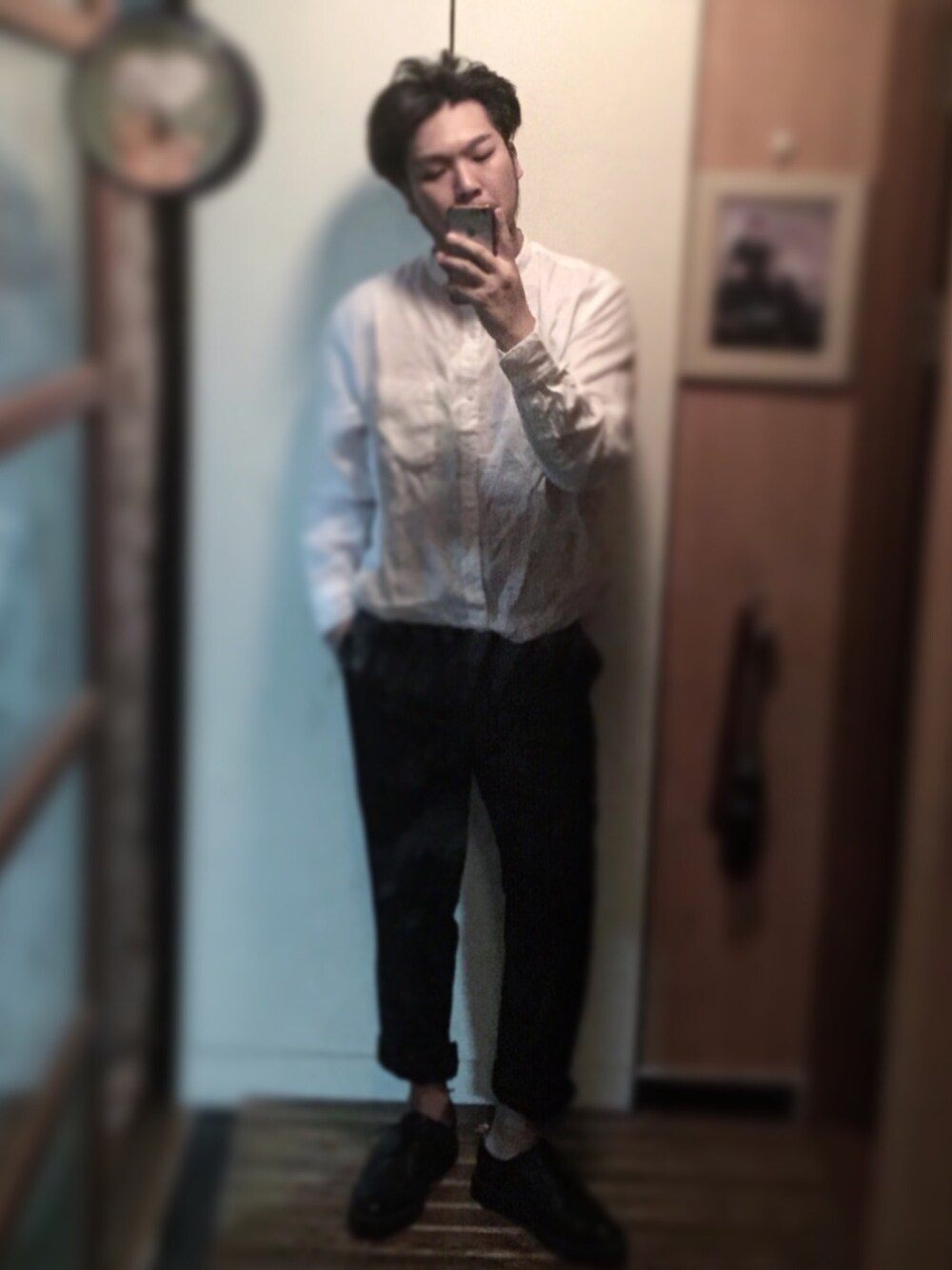 「UNIQLO、THOMBROWNE」｜「UNIQLOのアイテム（シャツ/ブラウス、ホワイト系）」を使った、fragmentさん（メンズ・178cm）の夏コーディネートの1枚目の写真