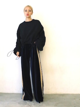 「PAMEO POSE」｜「アイテム（スウェット）」を使った、PELIさん（レディース・158cm）の秋コーディネート