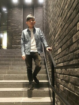 「LiVES（ライヴズ）のアイテム」を使った、Rさん（メンズ・170cm）の春コーディネート