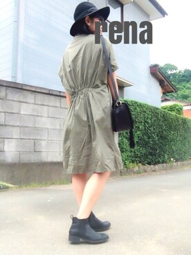 「JEANASIS（ジーナシス）のタッセルフラップショルダー/570139（ショルダーバッグ、ブラック系）」を使った、ｒｅｎａさん（レディース・164cm）の春コーディネート