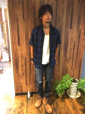 「ブルー x ホワイト」｜「アイテム（その他）」を使った、小林剛さん（メンズ・168cm）の秋コーディネート