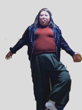 「タバコ」｜「アイテム（その他アウター）」を使った、tmyさん（レディース・163cm）の秋コーディネート