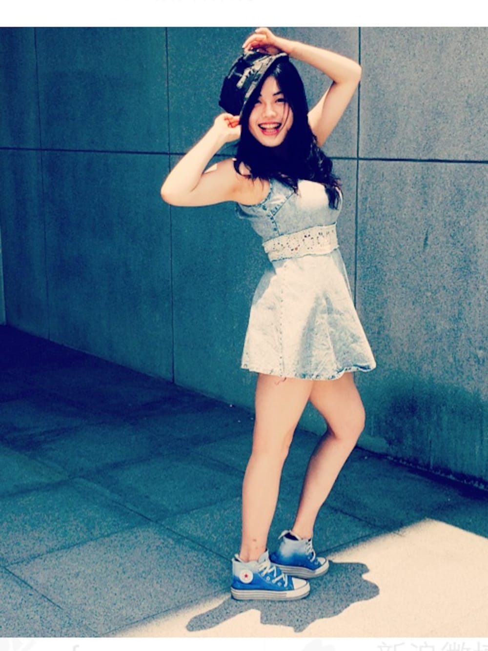 「牛仔短洋裝（ワンピース、ブルー系）」を使った、Shauさん（レディース・164cm）の夏コーディネートの1枚目の写真
