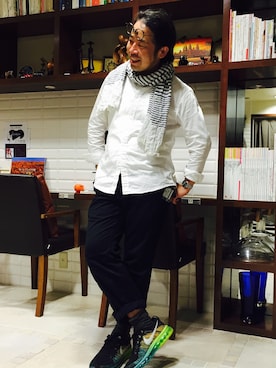 「uniform experiment（ユニフォームエクスペリメント）のアイテム（キーケース/キーアクセサリー）」を使った、shinji iwataさん（メンズ・173cm）の秋コーディネート