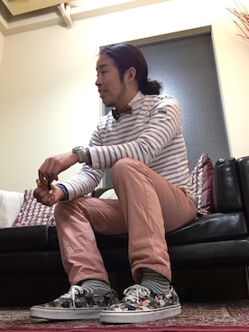 「uniform experiment（ユニフォームエクスペリメント）のアイテム（キーケース/キーアクセサリー）」を使った、shinji iwataさん（メンズ・173cm）の冬コーディネート