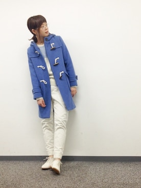 「ブルー x ホワイト」｜おかださん（レディース・164cm）の冬コーディネート