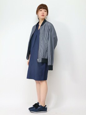 「ワンピース×スニーカー」｜「アイテム（MA-1）」を使った、おかださん（レディース・164cm）の春コーディネート
