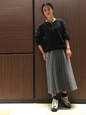 「Vネック」｜はるさん（レディース・152cm）の冬コーディネート