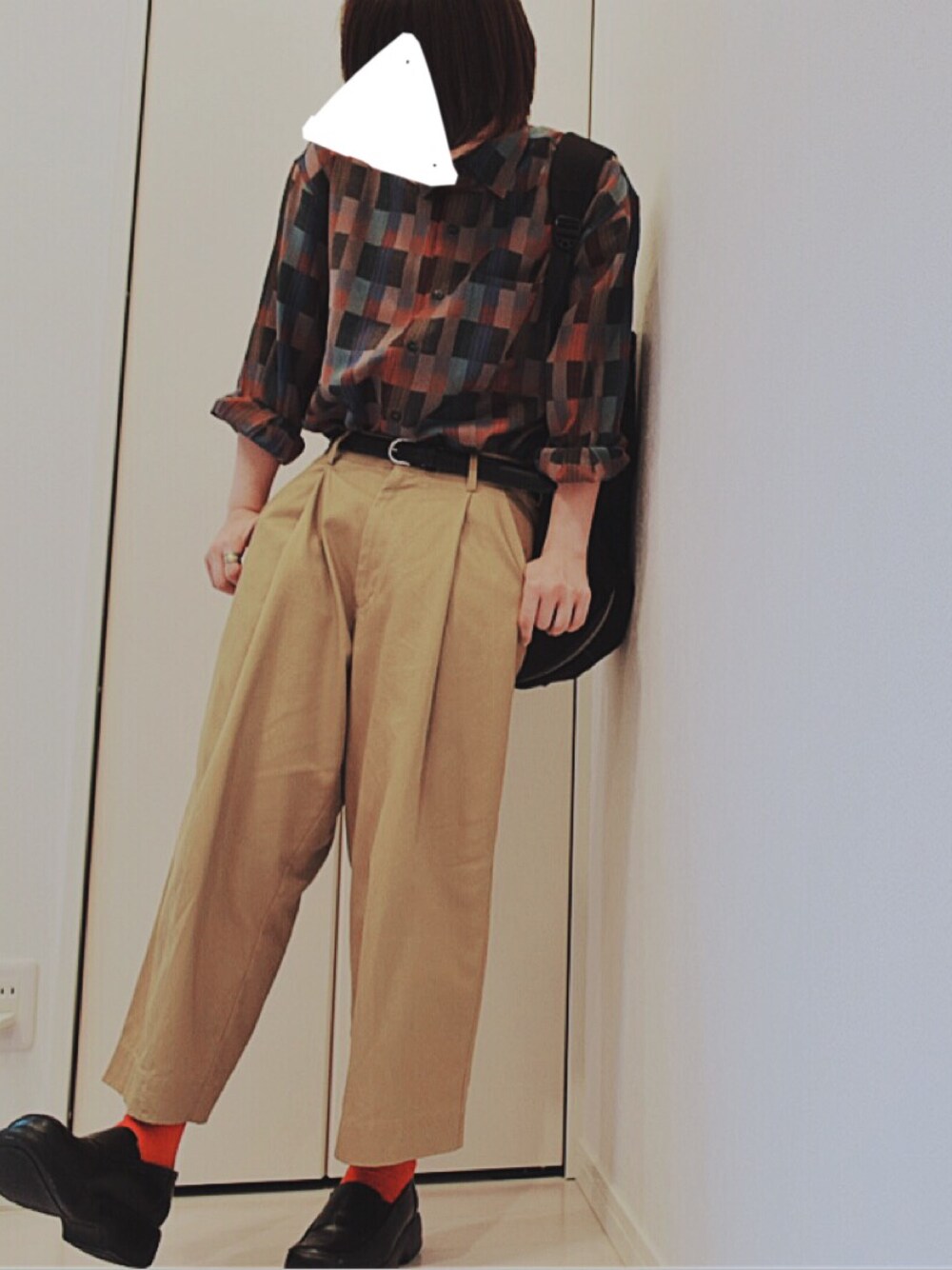 「秋、柄シャツ、おじいちゃん、おじいちゃんコーデ、ワイドパンツ、dansko、ボブ」｜「usedのアイテム（シャツ/ブラウス、その他）」を使った、ほのかさん（レディース・161cm）の秋コーディネートの1枚目の写真