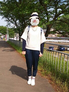 「麦わら帽子」｜「アイテム（スウェット）」を使った、Ikuさん（レディース・164cm）の春コーディネート