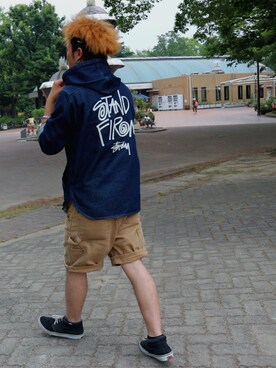 「STUSSY（ステューシー）のアイテム（デニムジャケット）」を使った、吉田奨之さん（メンズ・176cm）の秋コーディネート