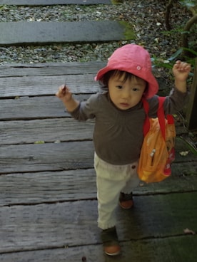 「PETIT BATEAU（プチバトー）のアイテム（キャップ）」を使った、ひじきさん（キッズ・80cm）の秋コーディネート