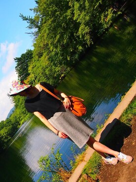 「GU（ジーユー）のアイテム（ワンピース、グレー系）」を使った、kanaさん（レディース・170cm）の夏コーディネート