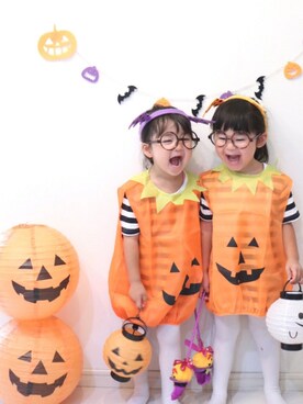 「ダイソーのアイテム（トップス、オレンジ系）」を使った、yotsubaさん（キッズ・100cm）の秋コーディネート