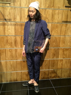 「MCM（エムシーエム）のアイテム（財布/小物）」を使った、GO HAMAGUCHIさん（メンズ・183cm）の春コーディネート