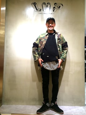 「A.D.S.R.（エーディーエスアール）のアイテム」を使った、GO HAMAGUCHIさん（メンズ・184cm）の冬コーディネート