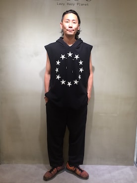 「L.H.P（エルエイチピー）のアイテム（パンツ）」を使った、GO HAMAGUCHIさん（メンズ・184cm）の夏コーディネート