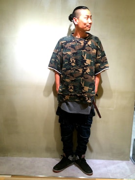 「JULIUS（ユリウス）のアイテム」を使った、GO HAMAGUCHIさん（メンズ・184cm）の夏コーディネート