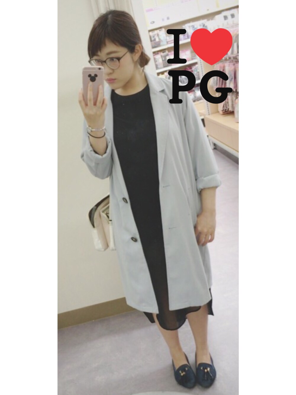 「妊婦、妊娠6ヶ月、楽チンコーデ」｜「ZARAのアイテム（ワンピース、ブラック系）」を使った、machirudaさん（レディース・150cm）の春コーディネートの1枚目の写真