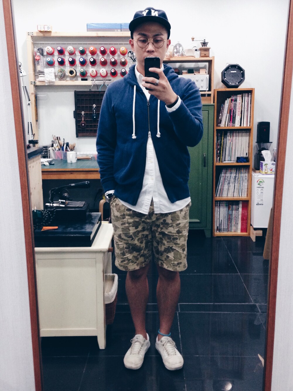 「UNIQLO、VANS、MUJI、EBBETSFIELD、NY、asos、TIMEX、verris、camo」｜「EBBETS FIELD FLANNELのNew York Black Yankees 1936（その他、その他）」を使った、Mimicrowさん（メンズ・169cm）の秋コーディネートの1枚目の写真
