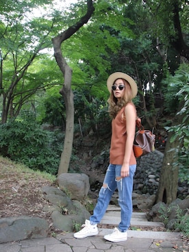 「CELINE（セリーヌ）のアイテム（バックパック/リュック）」を使った、信太美月さん（レディース・162cm）の秋コーディネート