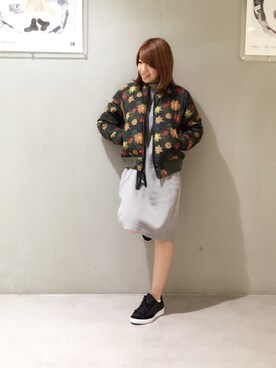 「WHITE MOUNTAINEERING（ホワイトマウンテニアリング）のアイテム（ブルゾン）」を使った、シバタさん（レディース・152cm）の秋コーディネート