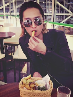 岡田直也さんのコーディネート