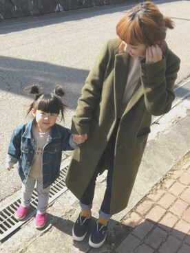 「カラーソックス」｜「アイテム（チェスターコート）」を使った、ちゅーみさん（レディース・151cm）の冬コーディネート